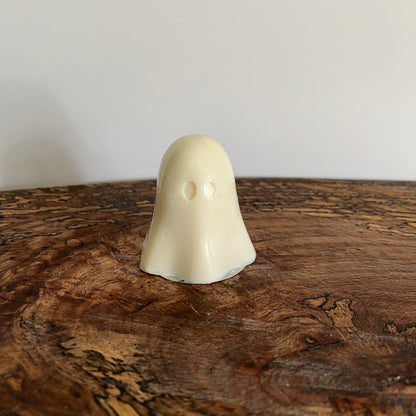 Spooky Sheets! (Fresh linen) Hand-poured Soap | Ghosted Soaps